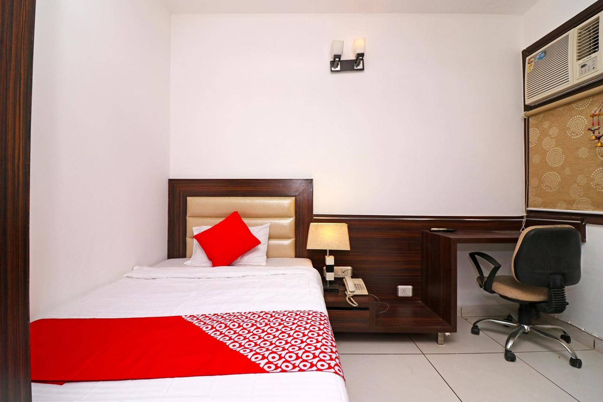 Wonderland Inn Near Aravali Biodiversity Park Gurgaon Exterior foto